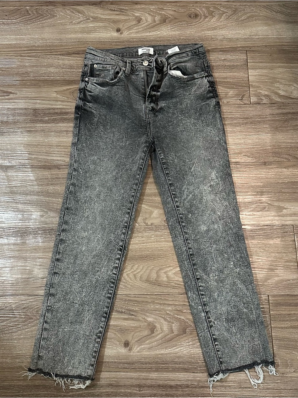 Kensie Jeans the amber high rise stovepipe fridge bottom